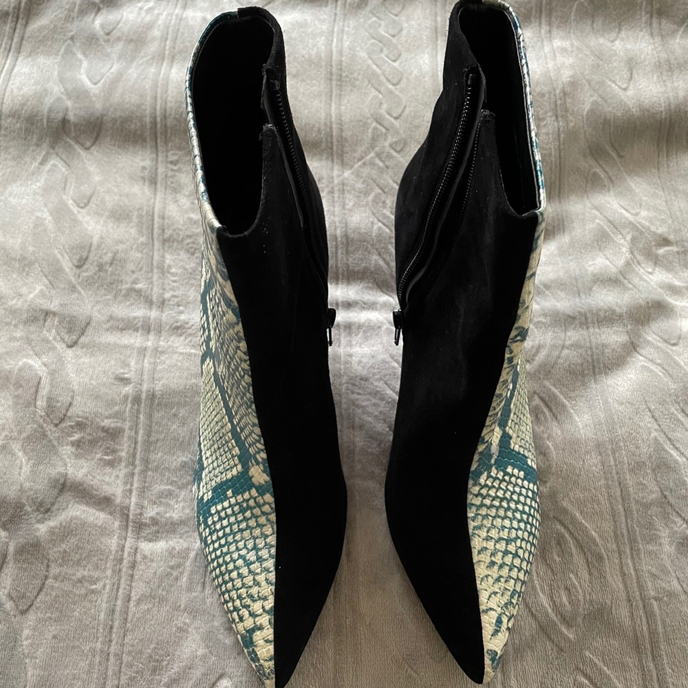 Something Navy Boots